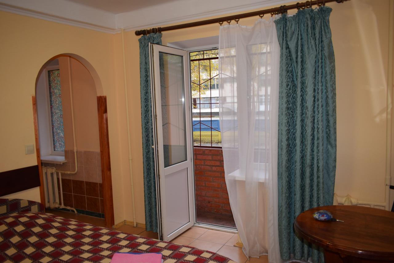 Hotel Desna Kut Kyiv Exterior photo